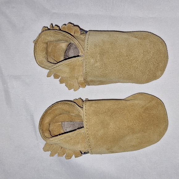 👶 Baby suede leather moccasins.  Size 0-6 months. Tan. Inch Blue. - Picture 5 of 10